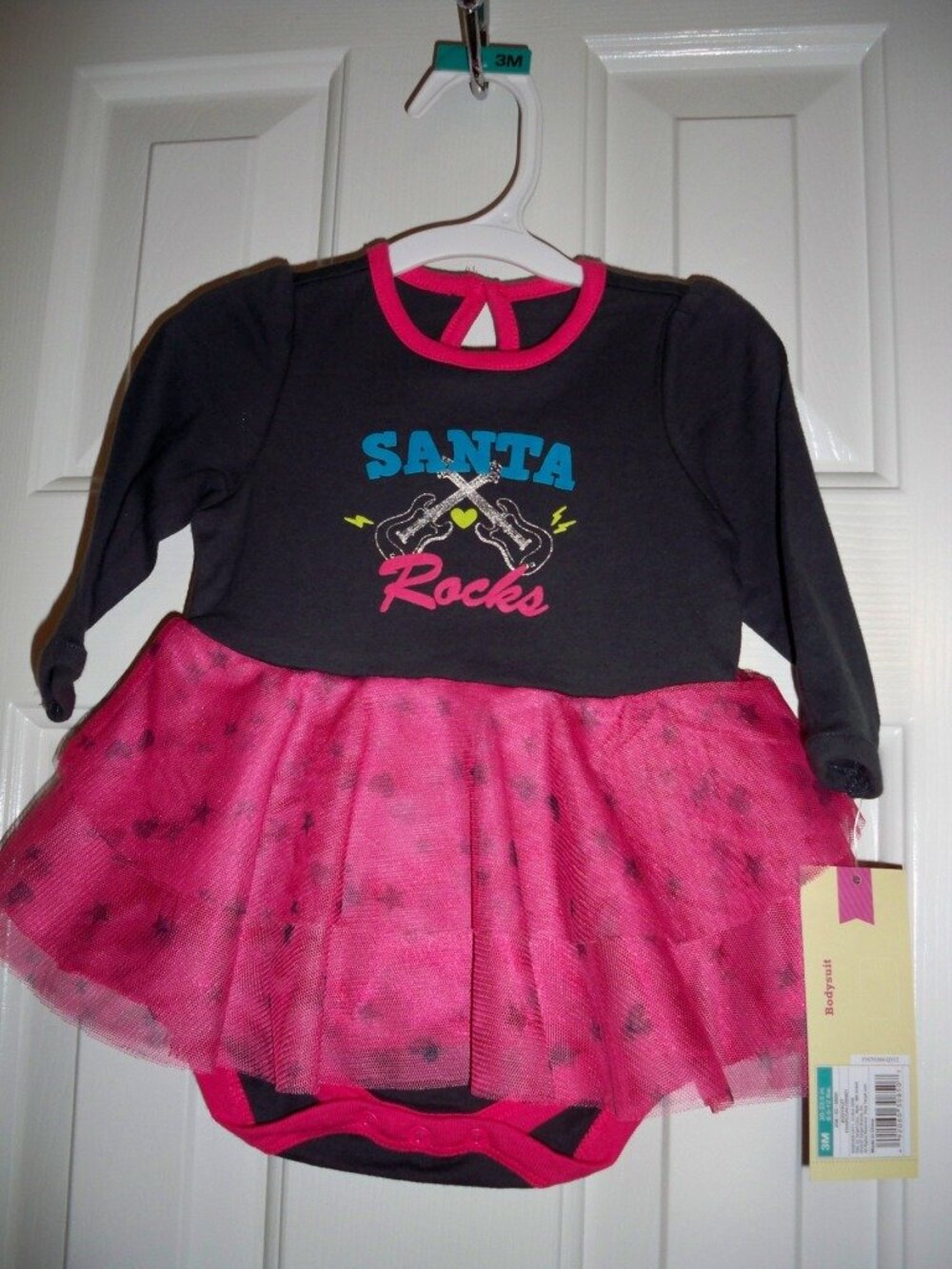 Adorable baby girl Christmas dress/onesie, 3M or 9M, Santa